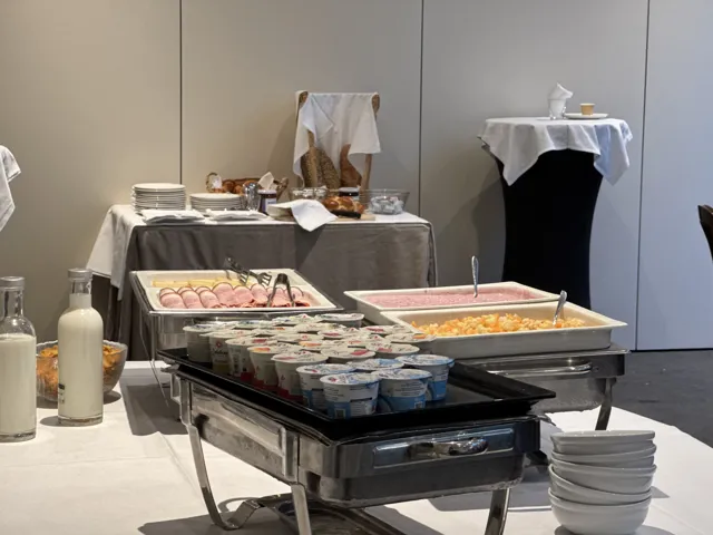 Petit-déjeuner à l’Hôtel Royal · GGSC et Lenovo · 14 septembre 2026